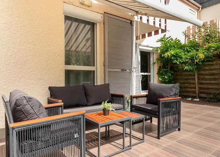 Le Garden - Ideal Famille,Groupe-Amis-Jardin-Barbecue-Babyfoot-Wifi
