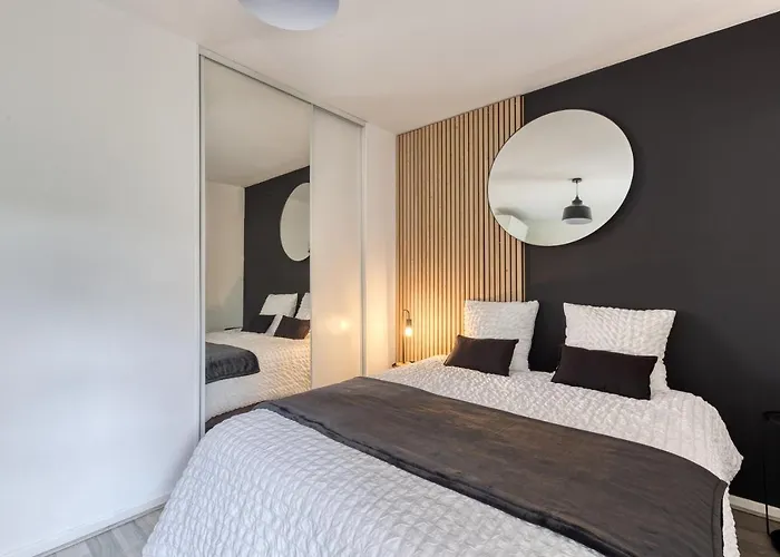 Le Garden - 4 Chambres-8 Personnes Ideal Famille,Groupe-Amis-Jardin-Barbecue-Babyfoot-Wifi