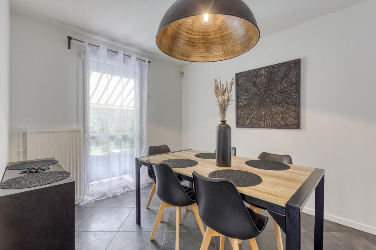 Le Garden - Ideal Famille,groupe-amis-jardin-barbecue-babyfoot-wifi Apartment *