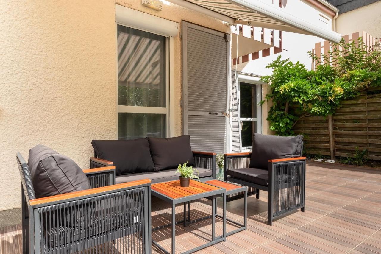 Le Garden - Ideal Famille,groupe-amis-jardin-barbecue-babyfoot-wifi * Cergy