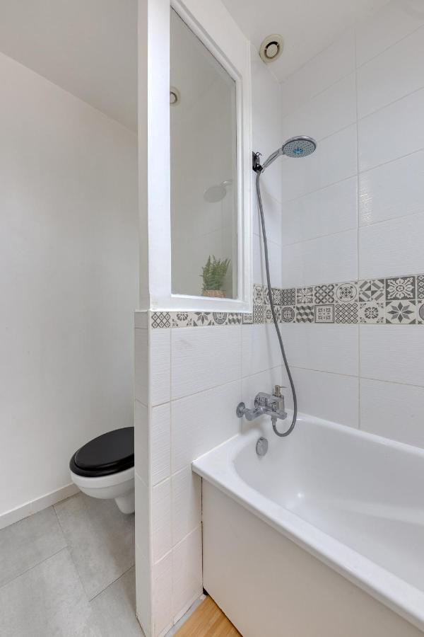 Apartment Le Garden - Ideal Famille,groupe-amis-jardin-barbecue-babyfoot-wifi Cergy